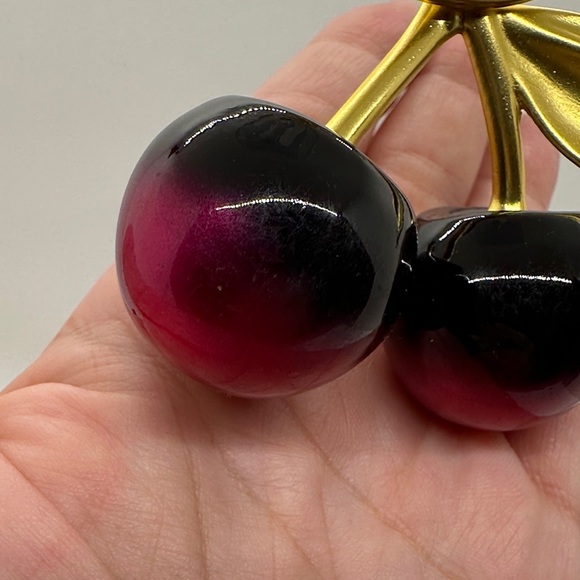 Black Cherry Purse Charm - Picture 4 of 4